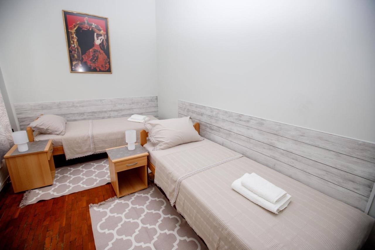 Angeli Vila Apartments Subotica Luaran gambar